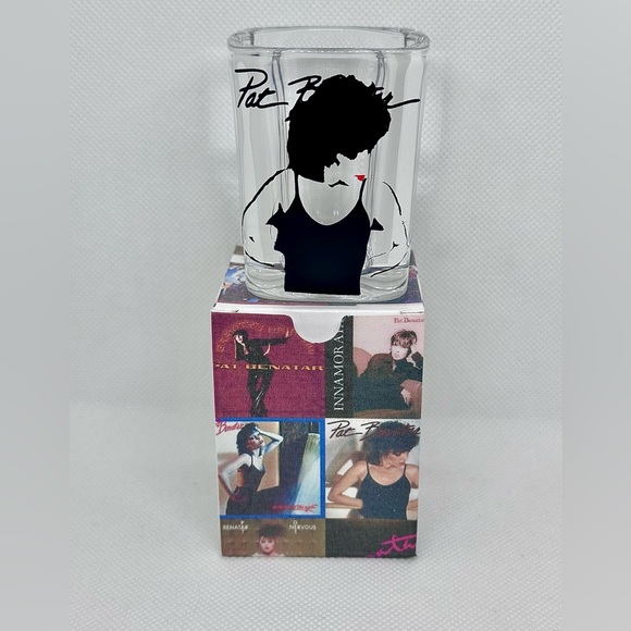 Women ROCK/POP Singers/Artists/Musicians SHOT GLASS/ GIFT BOX SETS - Picture 6 of 16